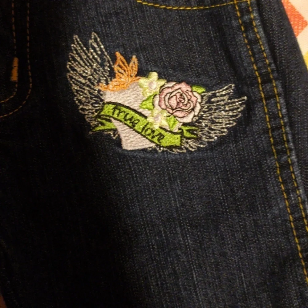 Little girls jeans and skirt size 3t